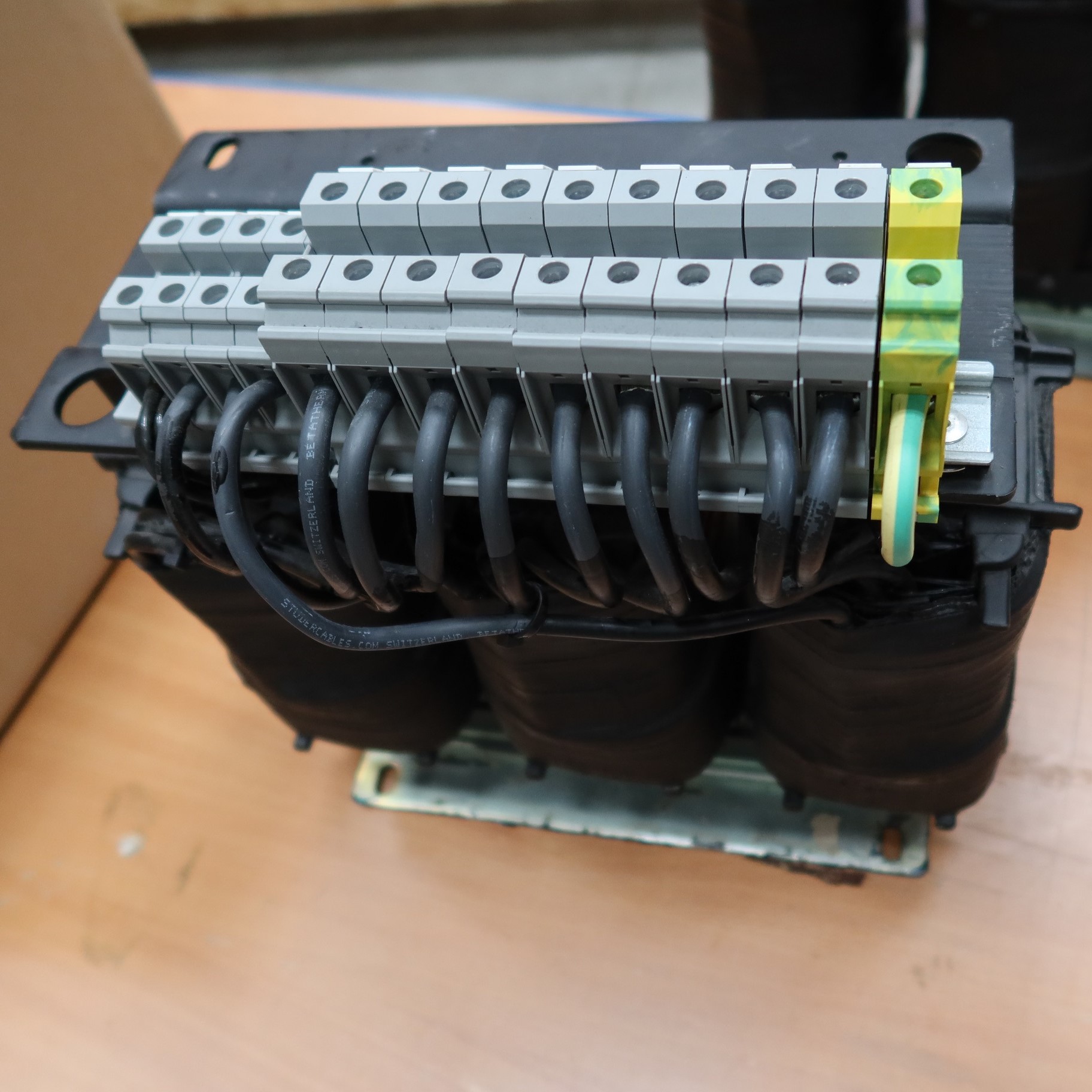 SP.TRAFO 3X400/480V 50/60HZ 40KVA 070292